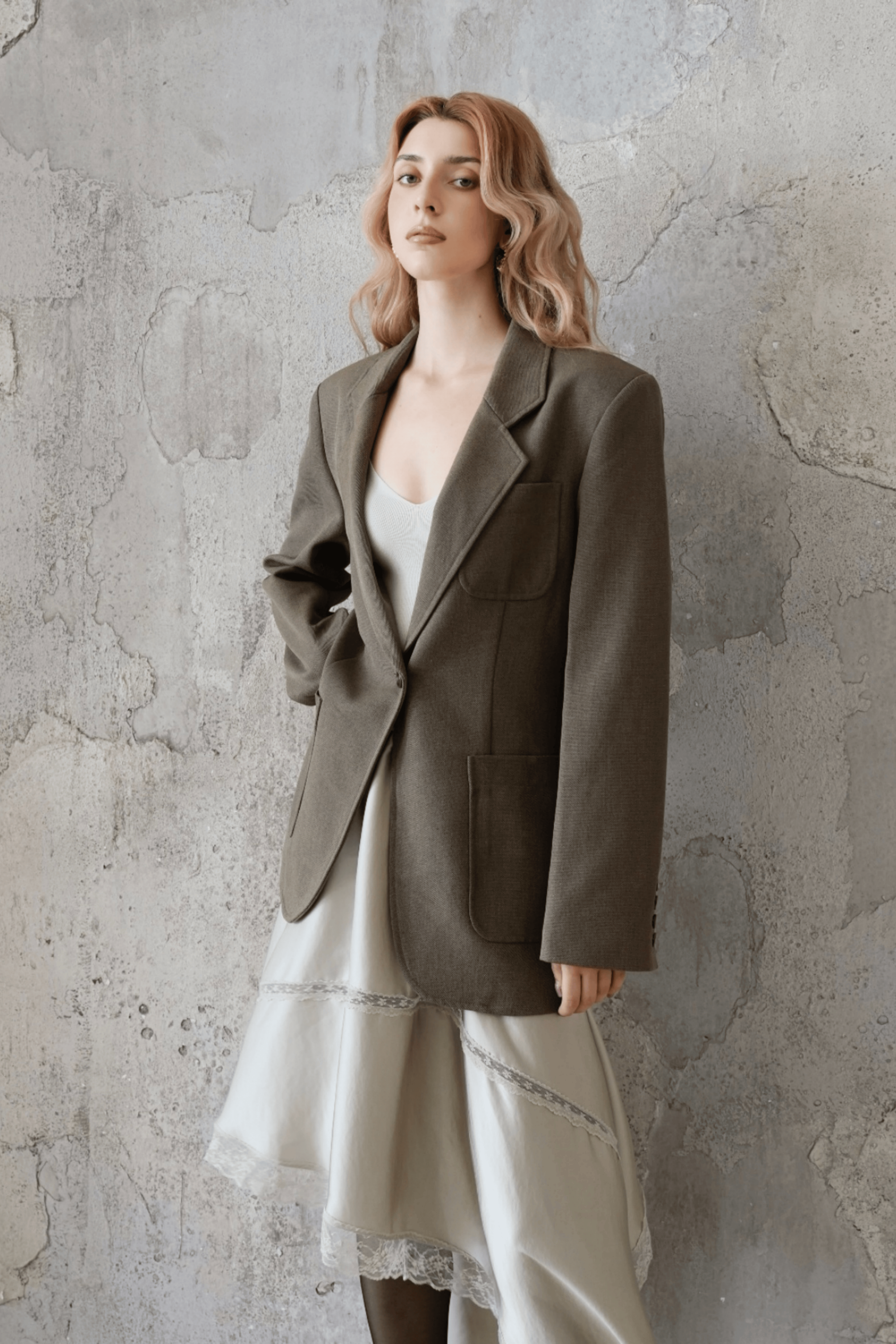 Last Sunset Oversized Khaki Blazer – Classic Single-Breasted Suit Jacket for Work, Casual & Layering