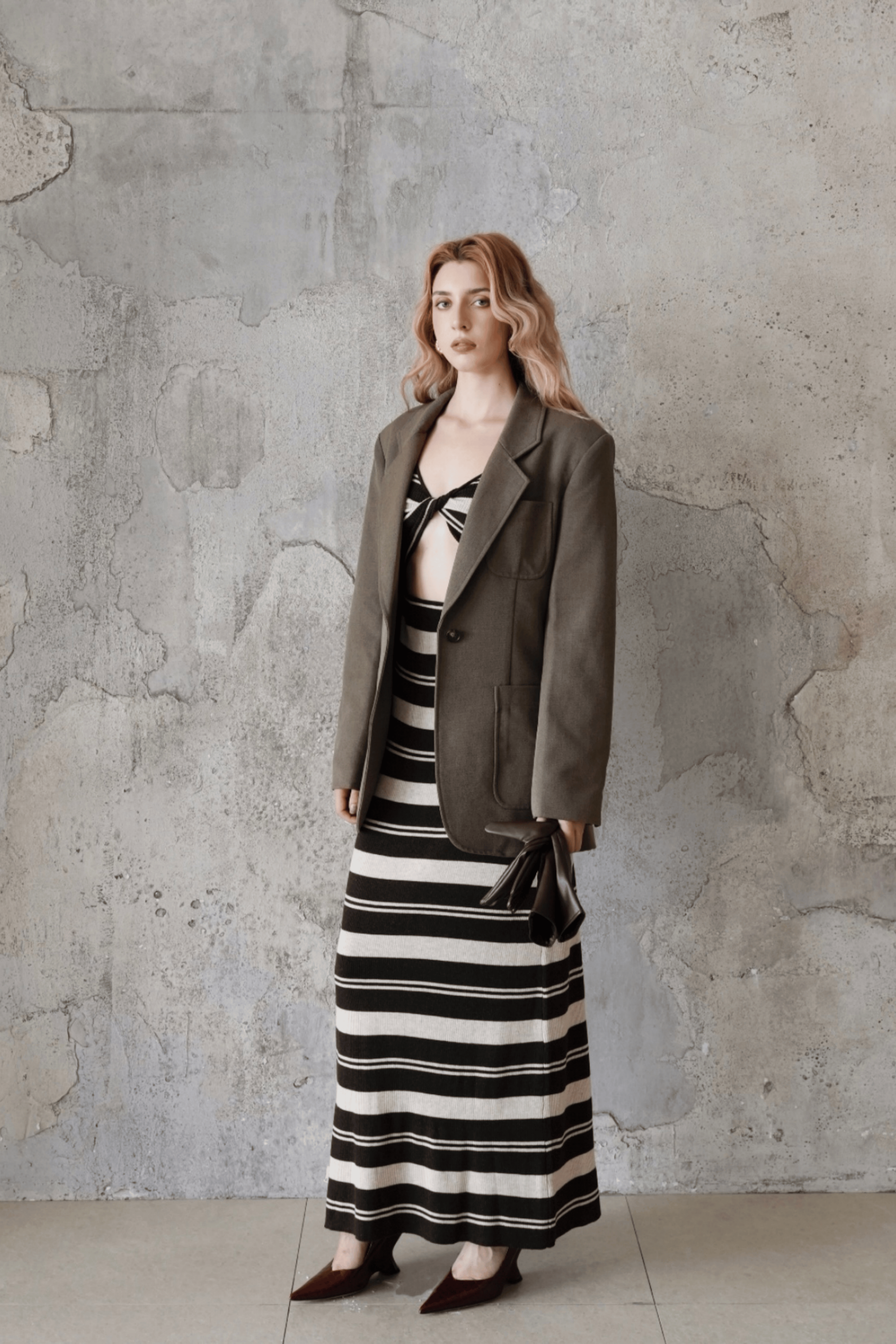 Last Sunset Oversized Khaki Blazer – Classic Single-Breasted Suit Jacket for Work, Casual & Layering