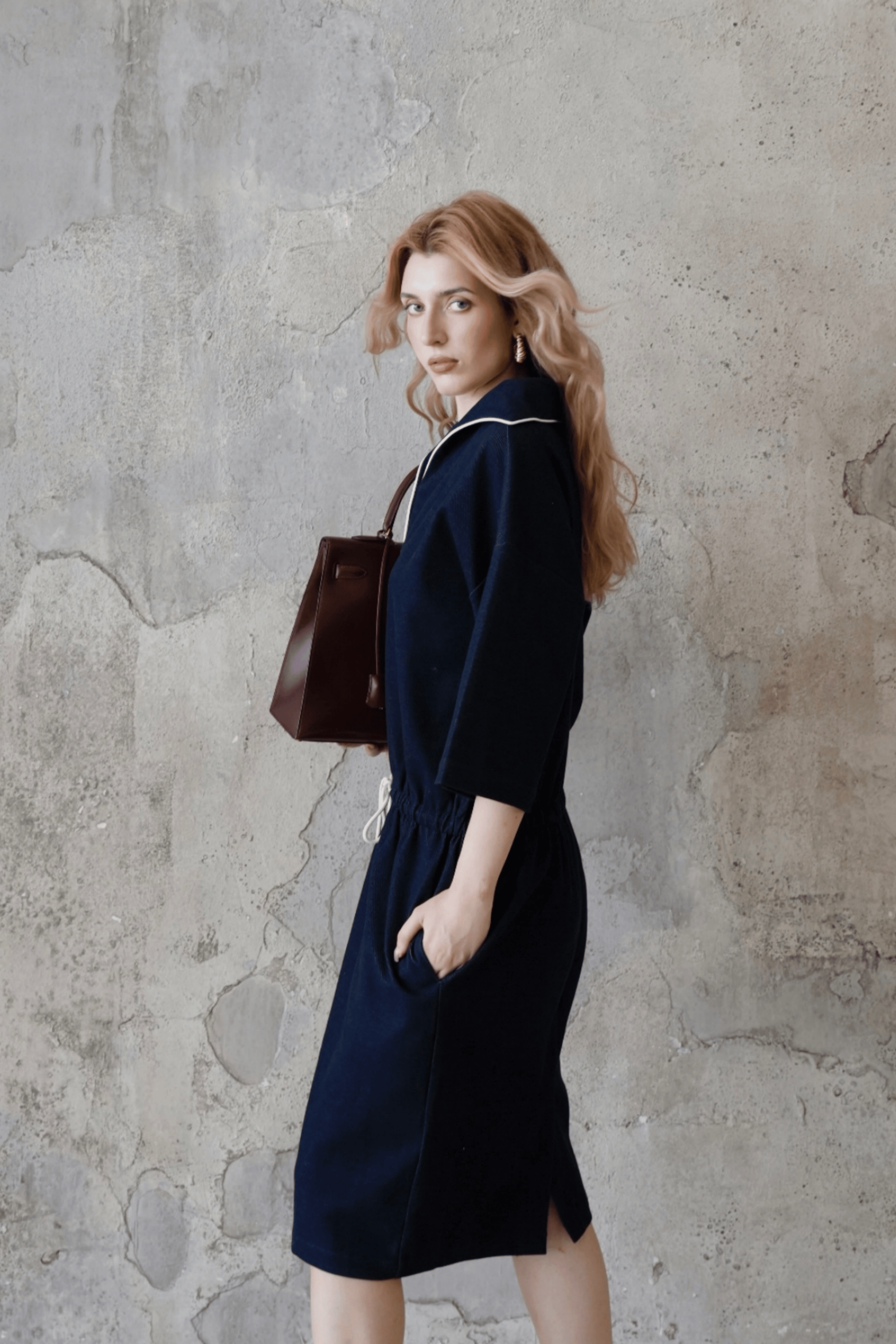Last Sunset Navy Blue Casual Midi Dress with Drawstring Waist – Half Sleeve Pullover Dress