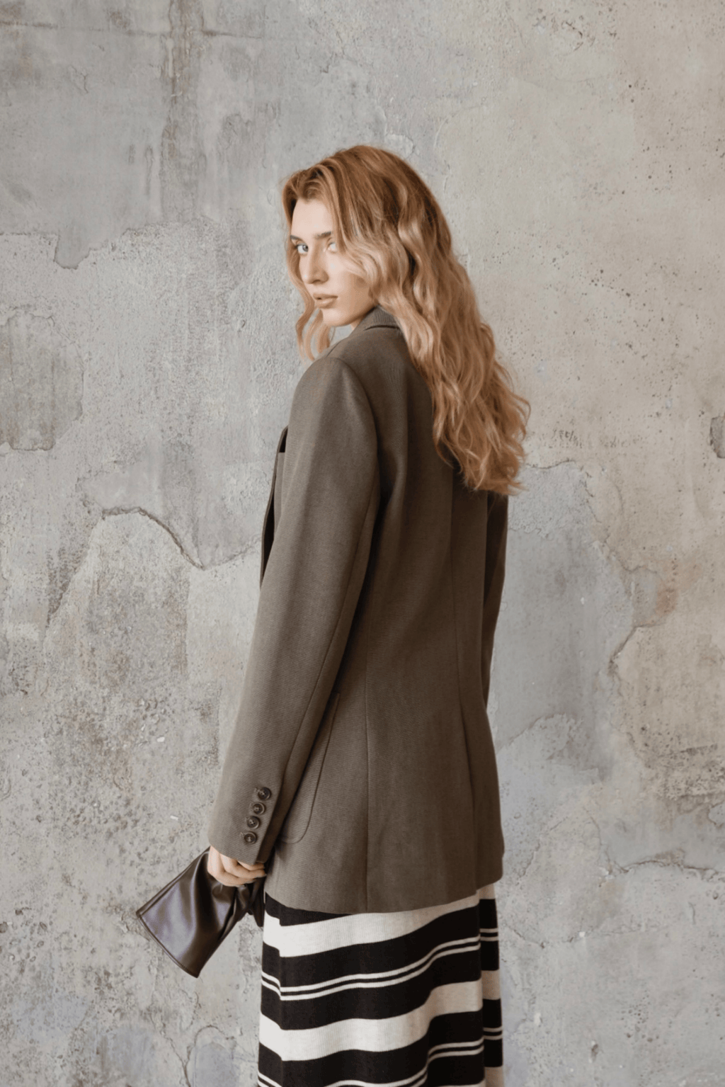 Last Sunset Oversized Khaki Blazer – Classic Single-Breasted Suit Jacket for Work, Casual & Layering