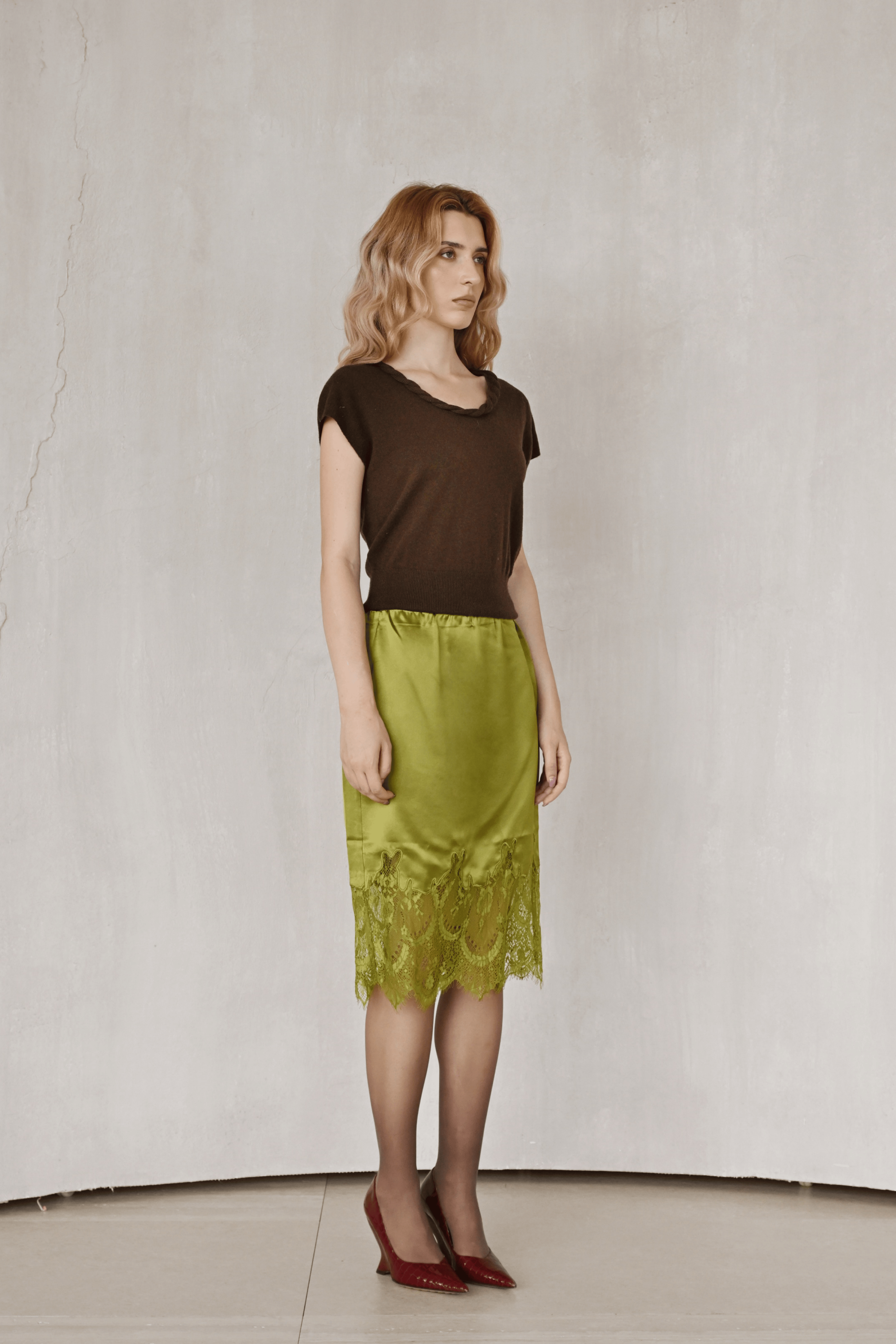 Last Sunset Braided Collar Knit Top — Mocha / Charcoal Grey
