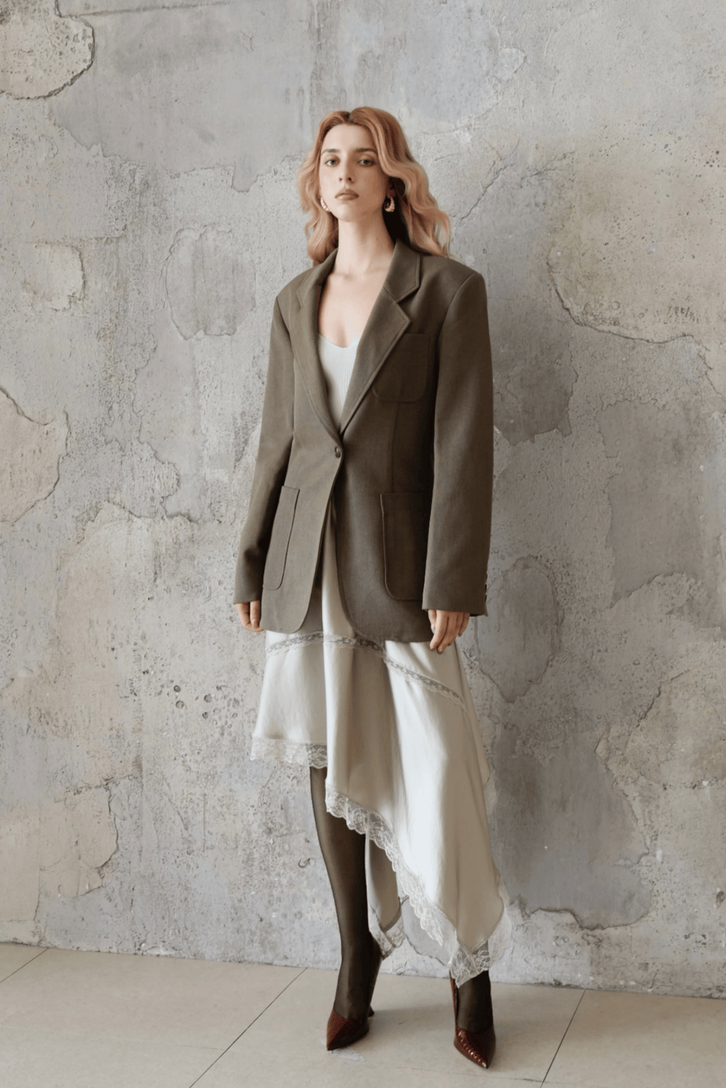 Last Sunset Oversized Khaki Blazer – Classic Single-Breasted Suit Jacket for Work, Casual & Layering